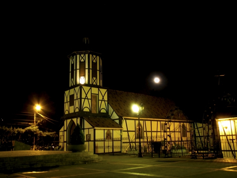 Noche en La Colonia